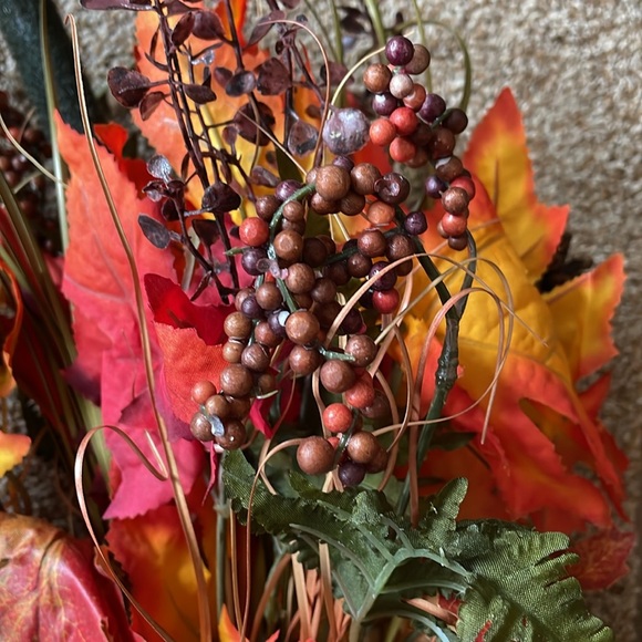 ￼Faux Fall Floral Bouquet with cattails and feathers - Picture 4 of 4